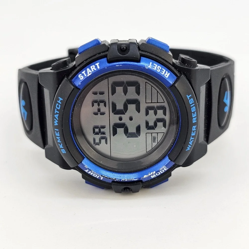 Men's Digital Sport Watch 44MM Black Plastic Bands Day Date New‎ Battery